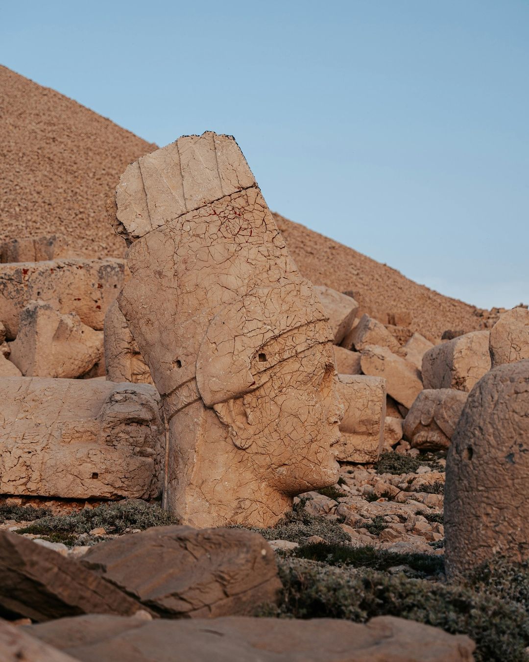 Mount_Nemrut02